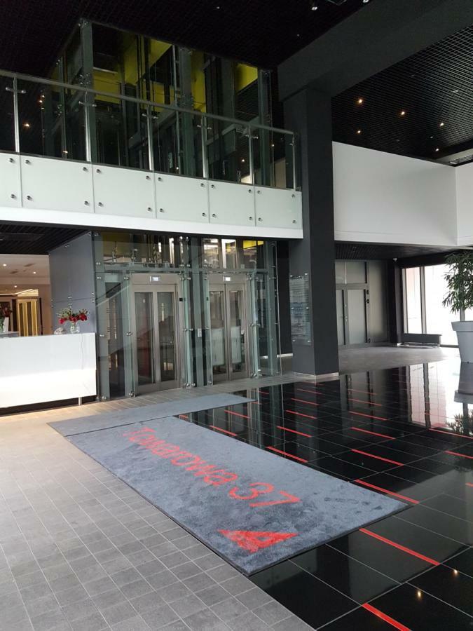 Apartament Towarowa 37 بوزنان المظهر الخارجي الصورة