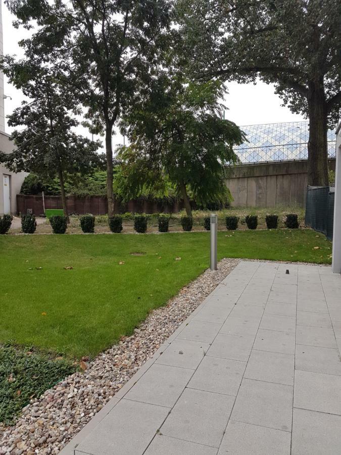 Apartament Towarowa 37 بوزنان المظهر الخارجي الصورة